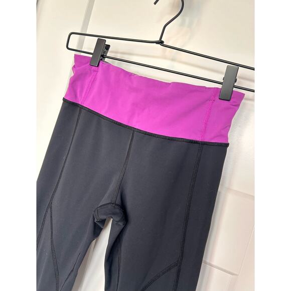 Lululemon Women's Yoga Cropped Leggings Scratch Activewear Black Purple Size 4 - Picture 2 of 12
